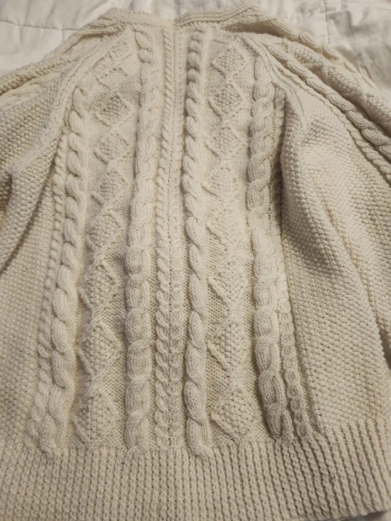 HANDMADE Cable Knit Button-Front Sweater Cardigan - Picture 9 of 11